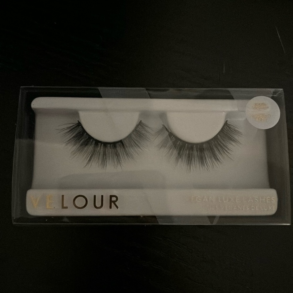 Velour lashes